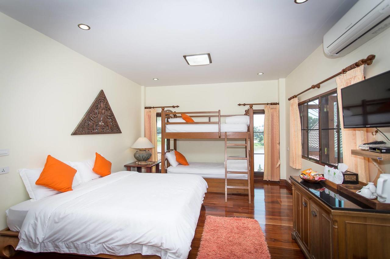 Thararin Villa Ban Doem Bang Phòng bức ảnh